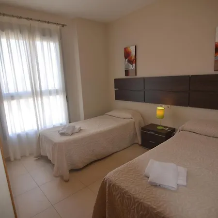 Entremares - Grupo Antonio Perles *